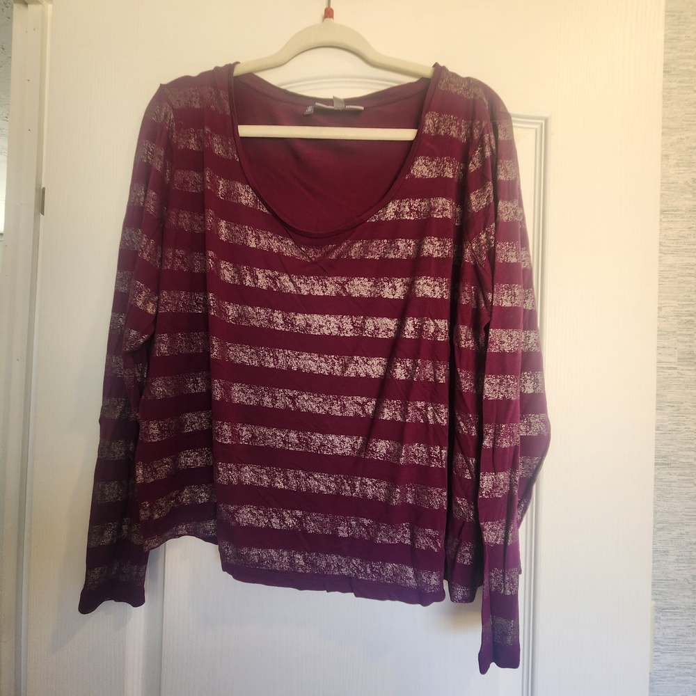 *Jennifer Lopez Burgundy Striped Long Sleeve Top Size XL Euc*